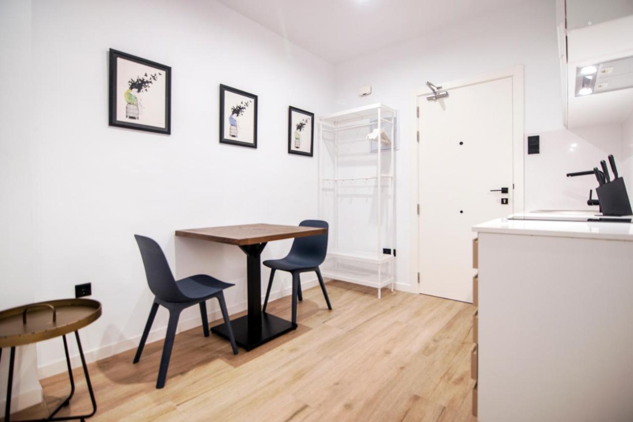 Vlc Host- Eixarchs Apartman Valencia Kültér fotó
