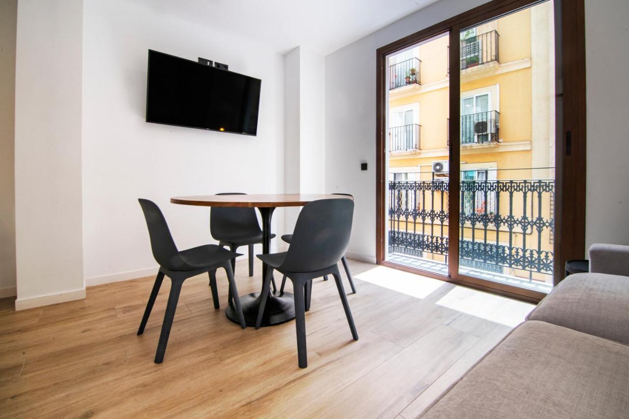 Vlc Host- Eixarchs Apartman Valencia Kültér fotó