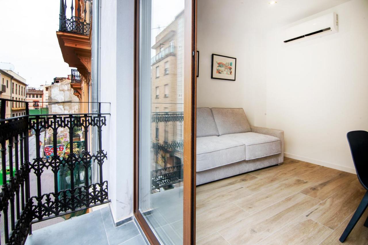 Vlc Host- Eixarchs Apartman Valencia Kültér fotó