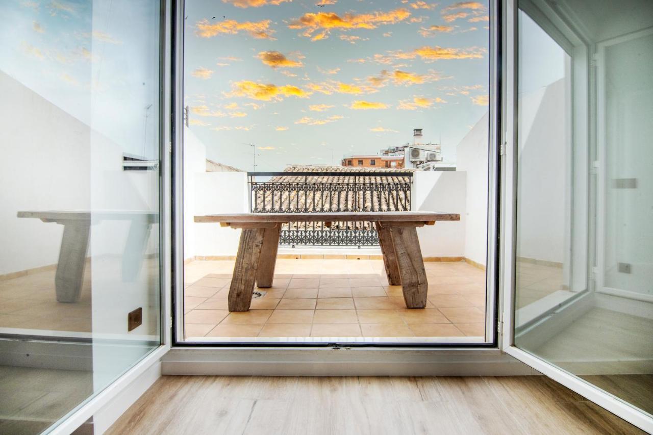 Vlc Host- Eixarchs Apartman Valencia Kültér fotó